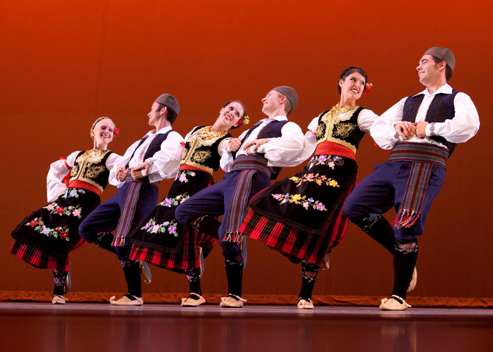 Serbian folk dance